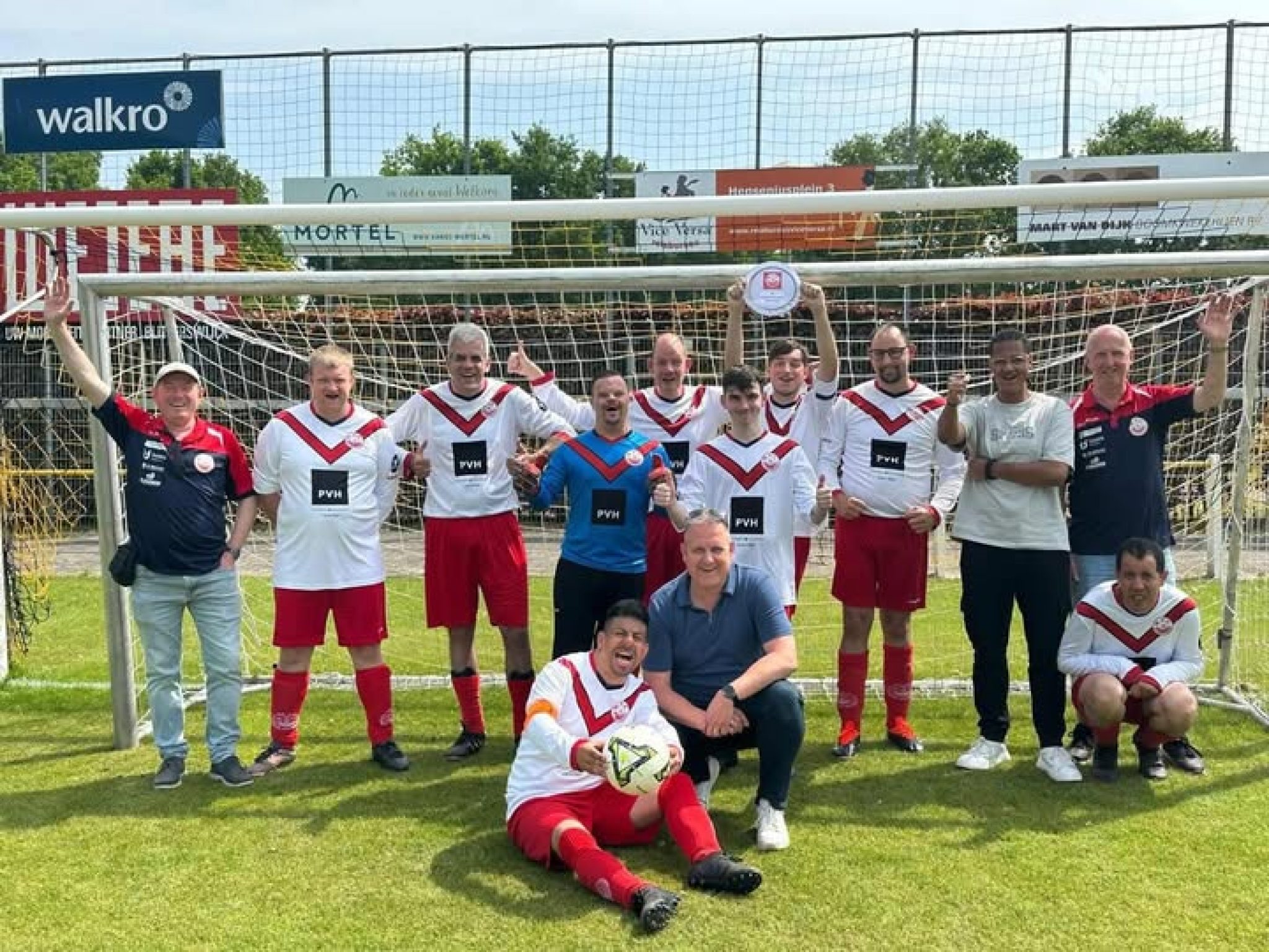 G voetbal 499454961_1446076523036243_5211993970087883174_n