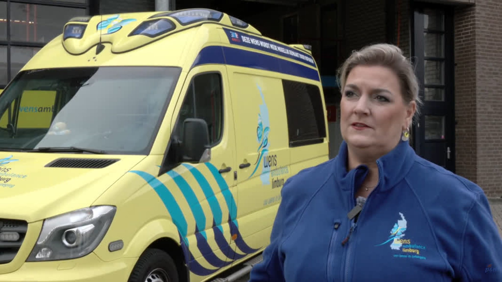 Wensambulance e76624a48b051377656f5b7a9163f075